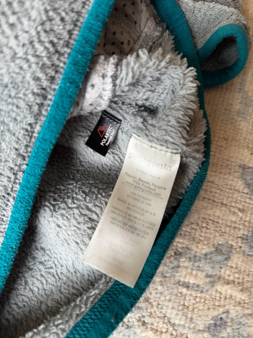 Patagonia Gray Fleece Snap-T Pullover with Teal Trim